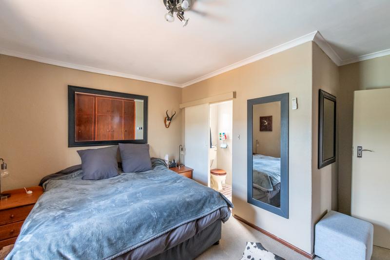 3 Bedroom Property for Sale in Brandwag Western Cape